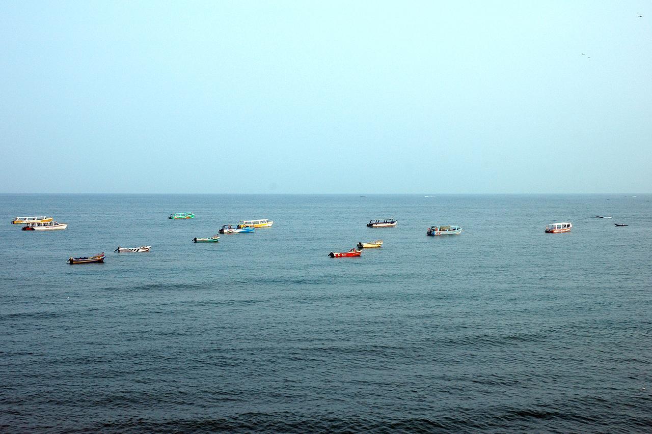 Rns Residency Sea View Hotel Mavalli Exterior photo